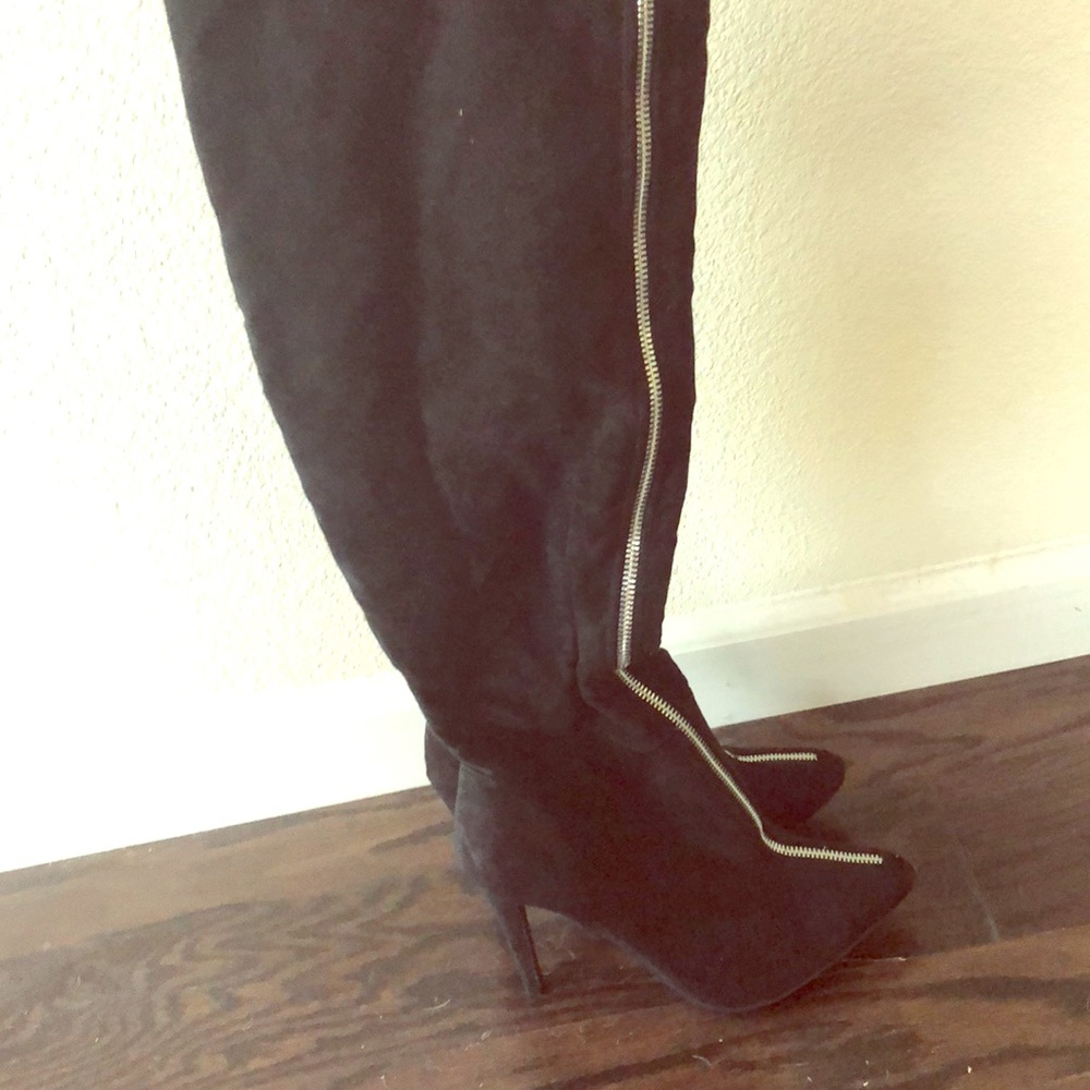 Over the knee Boots